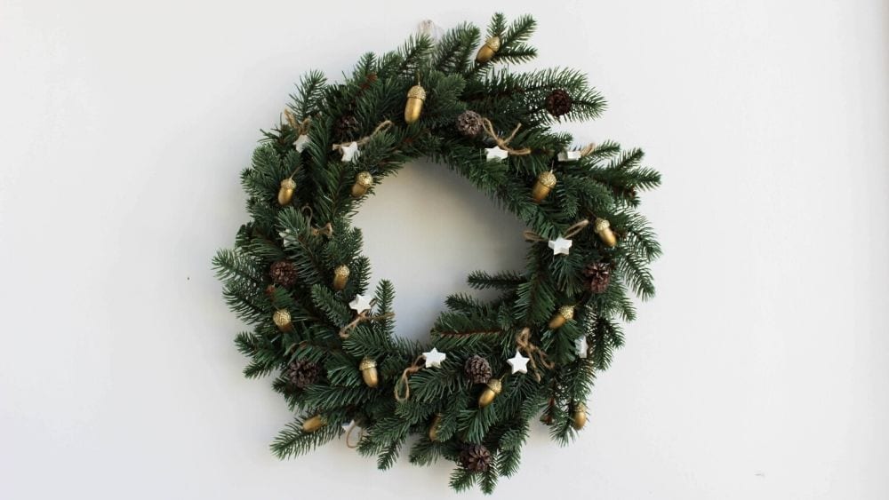 minimalist-wreath
