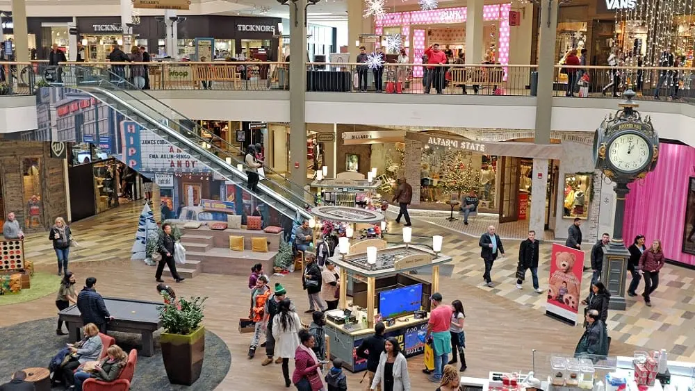 The Beachwood Mall in Ohio filled with shoppers.