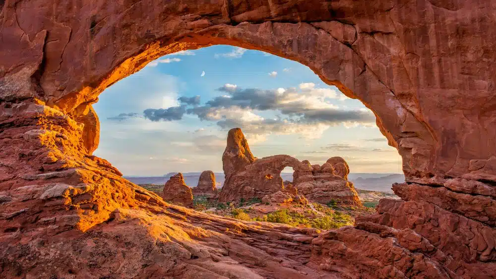 turret arch north window arches national park utah
