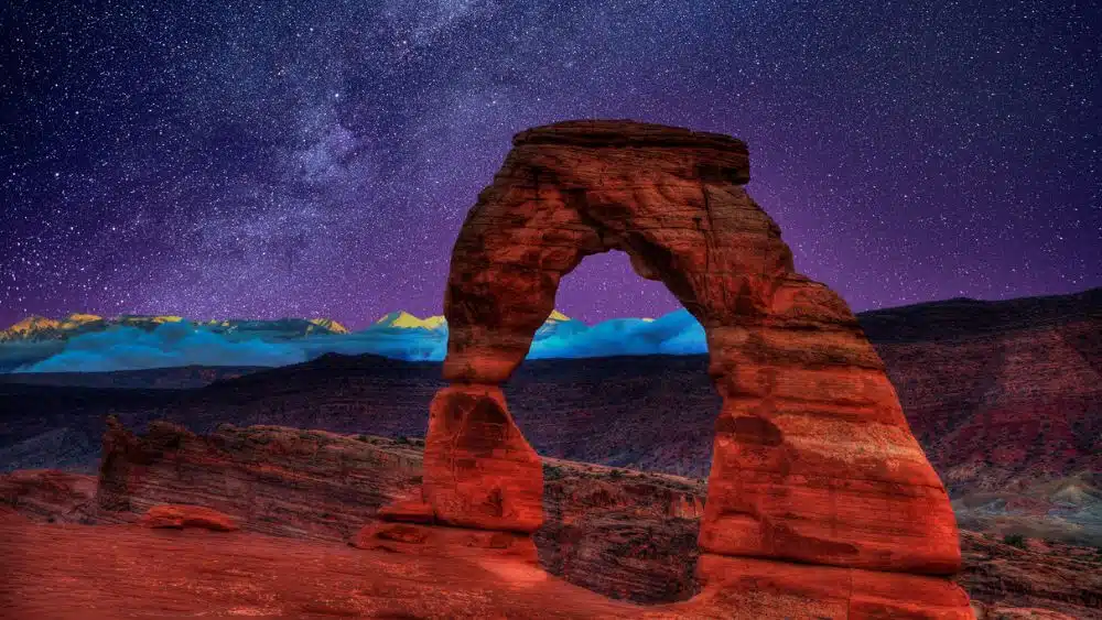 natural arch in Moab, Utah