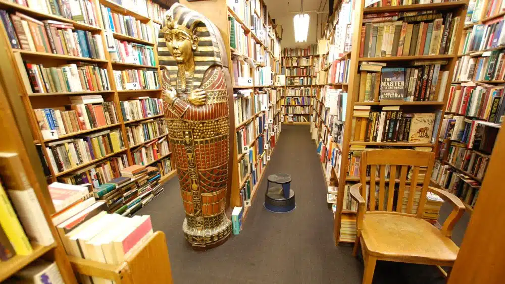book store in Ann Arbor, MI